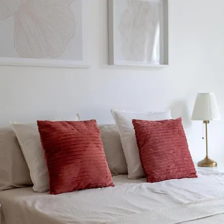 Arte Stays - 3-Bedroom Bright House London, Haggerston, Garden, Parking, 8 Min Walk To Haggerston Station, Weekly Or Monthly Stays, Serviced Accommodation - 7 Guests Esterno foto