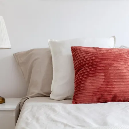 Arte Stays - 3-Bedroom Bright House London, Haggerston, Garden, Parking, 8 Min Walk To Haggerston Station, Weekly Or Monthly Stays, Serviced Accommodation - 7 Guests Esterno foto