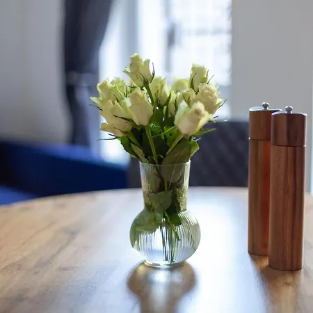 Arte Stays - 3-Bedroom Bright House London, Haggerston, Garden, Parking, 8 Min Walk To Haggerston Station, Weekly Or Monthly Stays, Serviced Accommodation - 7 Guests Esterno foto