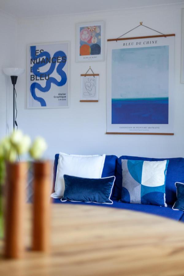 Arte - 3-bedroom Bright House London, Haggerston, Garden, Parking, 8 Min Walk To Haggerston Station, Weekly Or Monthly Stays, Serviced - 7 Guests Casa vacanze *